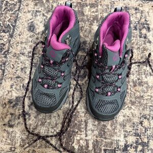 Merrell Moab girls hiking boots